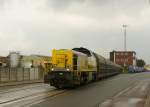 NMBS 7772 mit G�terzug.