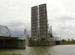 Noordkasteel Br�cken Hafen Antwerpen 10-05-2013.