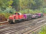 DB Schenker Diesellok 294 792-7 mit G�terzug.