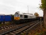 ECR (Euro Cargo Rail) Diesellok 247 039-1 bei Bahnh�bergang Wanheimerstrasse, Duisburg 20-10-2016.