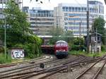 EfW Verkehrsgesellschaft Diesellokomotive 215 028-2 Bahnhof D�sseldorf-Rath 09-07-2020.