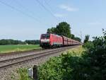 DB Cargo Lokomotive 189 051-6 bei Bahn�bergang Wasserstrasse, Hamminkeln 18-06-2021.