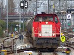 DB Schenker Diesellok 6511 mit G�terzug in Dordrecht 07-04-2016.