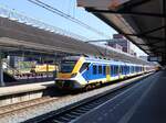 NS SNG Triebzug 3008 und 2749 Gleis 6 Amersfoort Centraal 14-05-2024.