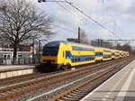 NS DDZ-VI Triebzug 7635 Gleis 1 Bahnhof Apeldoorn 12-03-2026.