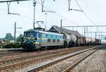 NMBS 2364 durchfahrt am 23 April 1996 Antwerpen-Schijnpoort.