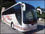 MAN Lion's Coach von Schrer Reisen aus Deutschland im Stadthafen Sassnitz.