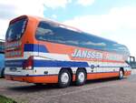 Neoplan Cityliner von Janssen Reisen aus Deutschland im Stadthafen Sassnitz.
