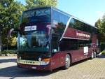 Setra 431 DT von Helvecie aus der Schweiz am Europapark Rust.