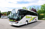 Setra 515 HD von Knaus Reisen aus �sterreich in Krems gesehen.