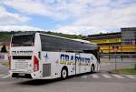 Volvo 9700 von Grafoner Reisen aus �sterreich im Juni 2015 in Krems gesehen.