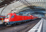 Die 182 007 (91 80 6182 007-5 D-DB) der DB Regio mit dem RE 1 nach Brandenburg Hbf am 18.09.2018 beim Halt im Hbf Berlin.