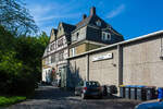 Der ehemalige Bahnhof Siegen Ost  bei km106,2 (1,7 km) der KBS 445 – Dillstrecke (Siegen–Gießen), heute Bierstube/Restaurant, hier am 27 Juni 2011.