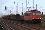 155 118-3 mit 52978 von Rostock-Seehafen nach Eberswalde bei Ausfahrt im Rostocker Seehafen.12.10.2011