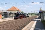 03 1010 auf einer Überführungfahrt von Halle(Saale) nach Lüneburg, bei der Durchfahrt in Bienenbüttel.