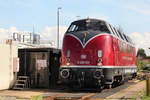 Nach Getaner Arbeit nun erst ein mal Diesel Tanken im Bahnhof Cuxhaven an der Lok & Triebwagen Tankstelle der DB AG.

Weitere Bilder auf www.Bahnfotokiste.com