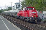 DB 265 004 zieht ein Getreidezug durch Köln Süd am 23 September 2019.