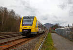 Nun fahren die Triebwagen der HLB RB 96 „Hellertalbahn“ auch endlich wieder den Bahnhof Herdorf an.