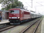 WFL 155 222,mit dem Strandexpress Potsdam-Binz,am 27.Juli 2024,beim Halt in Bergen/Rügen.