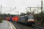 ES64 U2 - 015  MRCE/BoxXpress  mit Containerzug am 17.12.2014 in Hamburg-Harburg auf dem Weg nach Hamburg-Waltershof