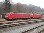 Während 185 285 pausierte,war 185 164,am 23.Januar 2026,in Probstzella,startklar.