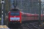 DB 189 038 zieht ein Erzbomber nach Dillingen durch Tilburg am 23 Februar 2025.