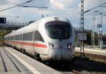 411 509-2 als ICE 2504 von Halle(Saale)Hbf nach Warnemnde bei der Durchfahrt in Warnemnde Werft.28.09.2013