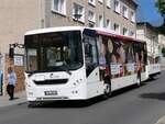 Volvo 8900 der VVR mit Anhänger in Sassnitz.