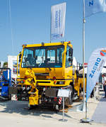   Zweiwege-Fahrzeug (Rangierfahrzeug) TERBERG / ZAGRO Truck RR 282 mit automatischer Rangierkupplung (RK 900) wurde auf der Messe “transport logistic 2019“ in Mnchen (hier 05.06.2019)