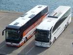 Van Hool TX17 von Janssen Reisen und Mercedes Travego von Althoff aus Deutschland im Stadthafen Sassnitz.