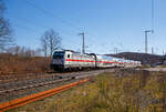 Die 147 559-9 (91 80 6147 559-9 D-DB – IC 4885) der DB Fernverkehr AG fährt am 04.04.2023, mit dem IC 2320 Frankfurt(Main)Hbf - Siegen - Dortmund Hbf (ab Dillenburg auch RE 34