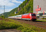 Die 101 139-4 (91 80 6101 139-4 D-DB) der DB Fernverkehr AG mit einem IC fhrt am 28.04.2018 auf der linken Rheinseite in Richtung Norden und erreicht bald den Hbf Koblenz.