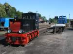 Kf 6003 und die grere Diesellok 251 901,am 06.Juli 2011,in der Einsatzstelle Putbus.