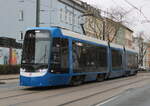 RSAG-Wagen 804 Tina  am 10.04.2026 hinter der Haltestelle Rostock-Volkstheater. 
