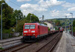 Die 185 066-8 (91 80 6185 066-8 D-DB) der DB Cargo AG fährt am 20 August 2024 mit einem kurzen leeren Coilzug (sechsachsigen Wagen der Gattung Sahmms), von Kreuztal via Siegen kommend, durch den