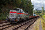 Die dieselhydraulische Vossloh G 12 – 4120 001-7 „Karl August“ (92 80 4120 001-7 D-KAF) der KAF Falkenhahn Bau AG (Kreuztal) fährt am 11 September 2024 mit Zug, bestehend aus