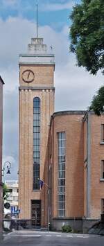 Turm bei der Alda Costa Grundschule in Ferrara. 05.2025