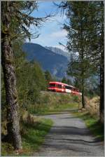 Richtung Vallorcine wandernd, kam uns kurz nach Le Buet der nach Chamonix fahrende SNCF TER 18912 entgegen.