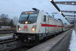 147 587 mit IC 2175(Rostock-Dresden)am 01.02.2026 im Rostocker Hbf.