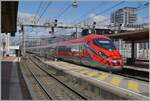 Der FS Trenitalia ETR 400 031 verlässt als Frecciarossa 6654 von Lyon Perrache nach Paris Gare de Lyon den Bahnhof von Lyon Part Dieu.