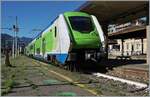 Im Regionalverkehr von Domodossola nach Milano Centrale und Porta Garbibaldi dominieren vermehrt die Hitachi ETR 421  ROCK .