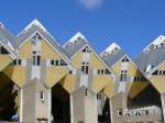 Kubush�user, Geldersekade Rotterdam 02-04-2015.
