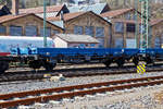 2-achsiger Flachwagen, Seiten- und Stirnwandklappen sowie Seitenwand-Drehrungen, 21 51 3459 747-9 PL-PKPC, der Gattung Kgns-xx 212Z, der PKP Cargo S.A.