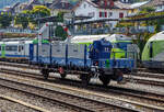 Die selbstfahrenden Hubarbeitsbhnen XTm 99 85 9285 006-4 CH-ELTE der elbatech AG, abgestellt am 09.09.2021 im Bahnhof Spiez.