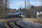 RABe 528 228 KAMI auf dem Weg nach Schwarzenburg. Mittelhäusern, Januar 2026.