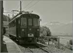 Der RhB Bernina ABe 4/4 N 35 ist bei der Blonay-Chamby Bahn recht oft im Einsatz, hier auf der Fahrt von Blonay nach Chaulin beim Wenden in Chamby.