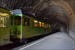 BDeh 4/4 313 hält noch im Tunnel an der Endstation an. Leysin Grandhotel, Janaur 2026.