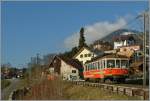 Der MOB Be 4/4 1007 (ex SNB/OJB  Bipperlisi ) als Regionalzug 2347 Chernex - Montreux kurz nach Planchamp.