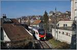  Fernverkehr  auf der Train de Vignes Strecke: der für den Fernverkehr beschaffte SBB Flirt3 RABe 523 503  Mouette  (RABe 94 85 0 523 503-6 CH-SBB) ist als S7 auf der Train de Vignes Strecke