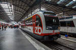 Der Gelenktriebwagen Stadler „FINK“ zb ABeh 160 005-2 der Zentralbahn (FINK = Flinke innovative Niederflur-Komposition) steht am 09.09.2021 im Bahnhof Luzern, gekuppelt mit dem